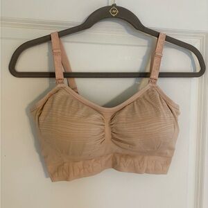 Kindred Bravely Hands-Free Pumping & Nursing Bra